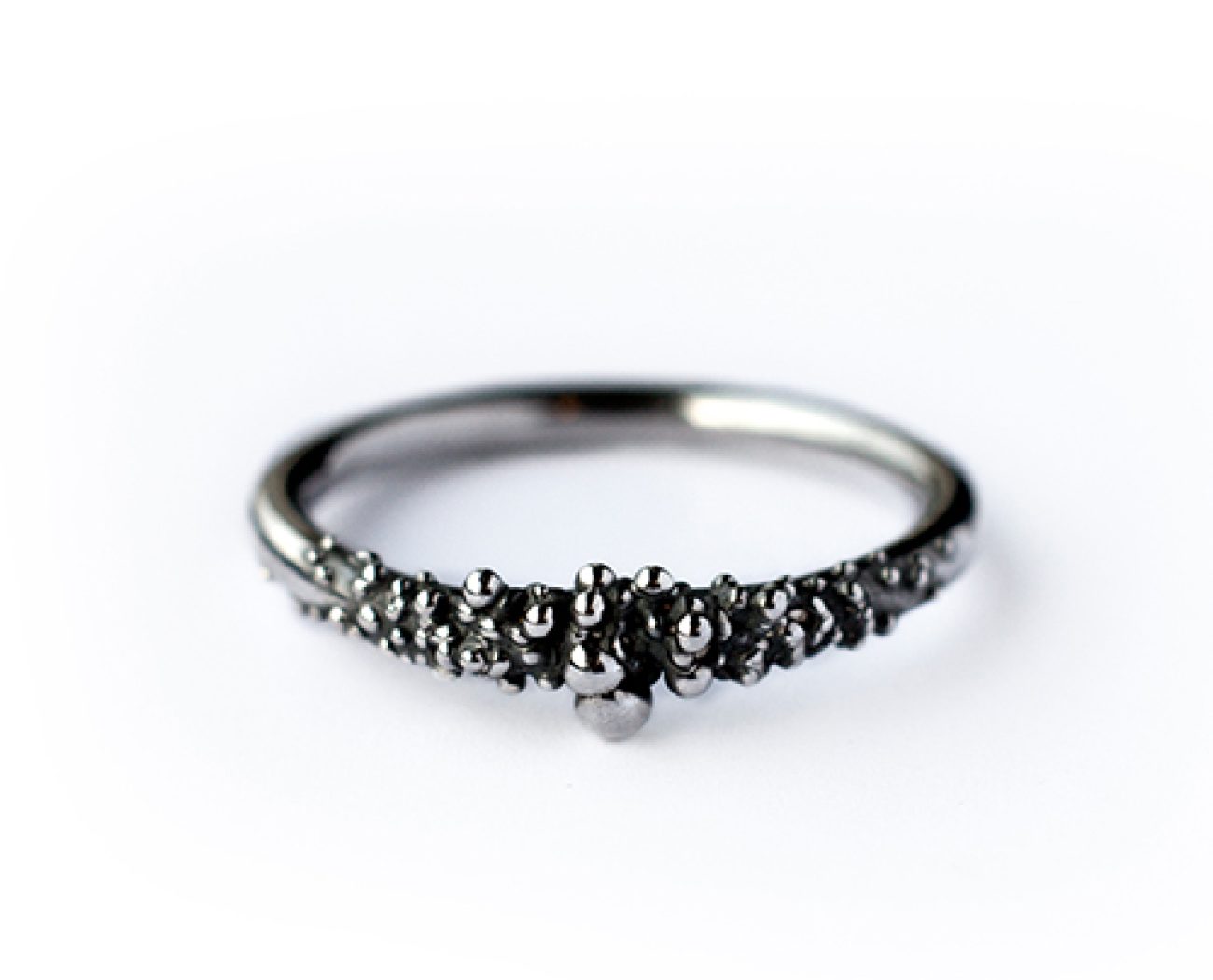 500x500_nova_ring_zwart_OpusAda_2019